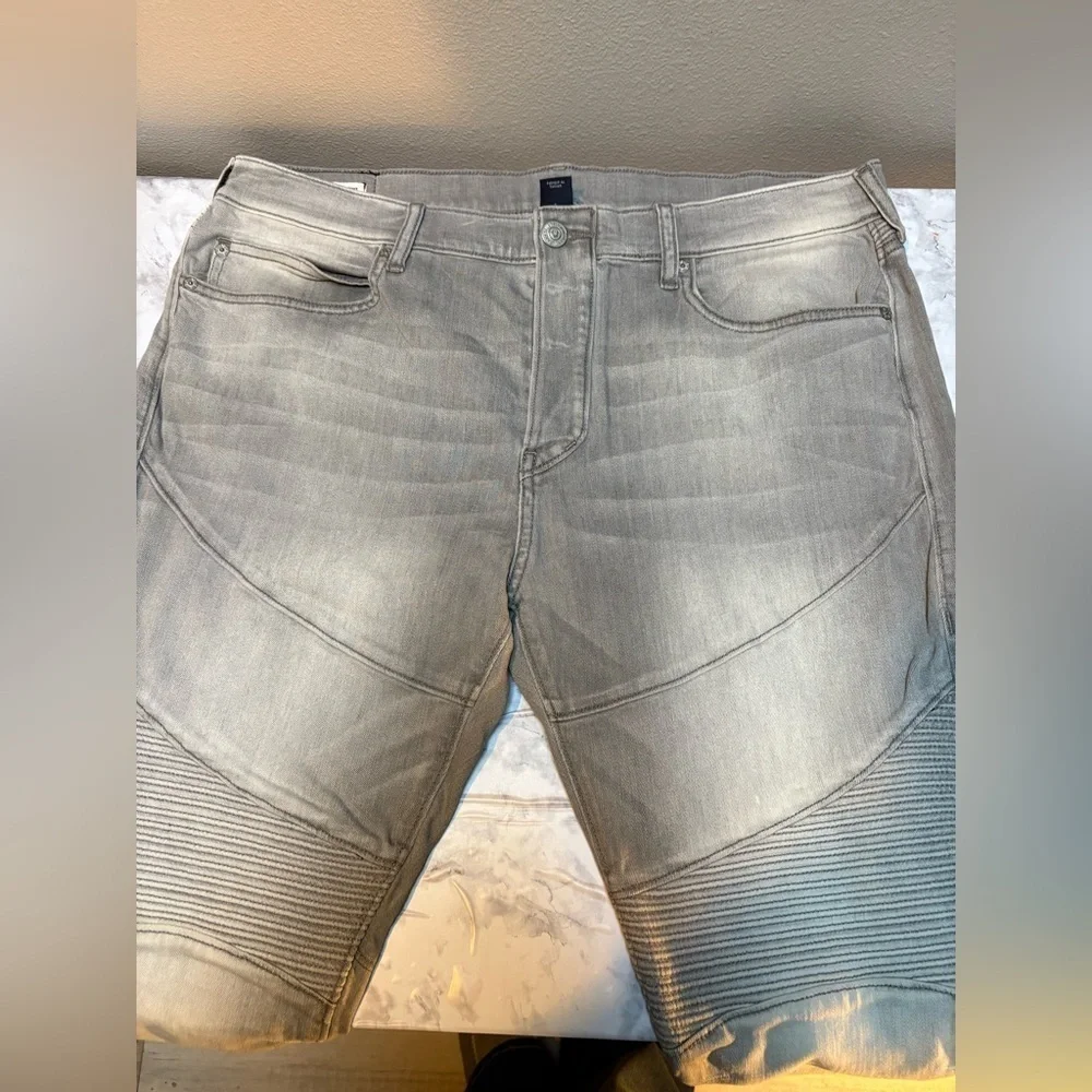 Vintage True religion Rocco moto men’s jeans size 36 X. 30
